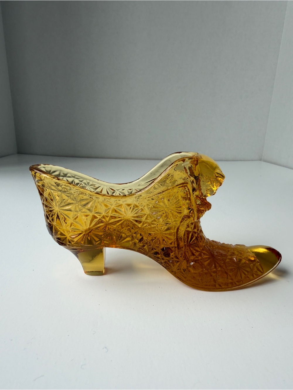 Fenton daisy button Amber glass shoe